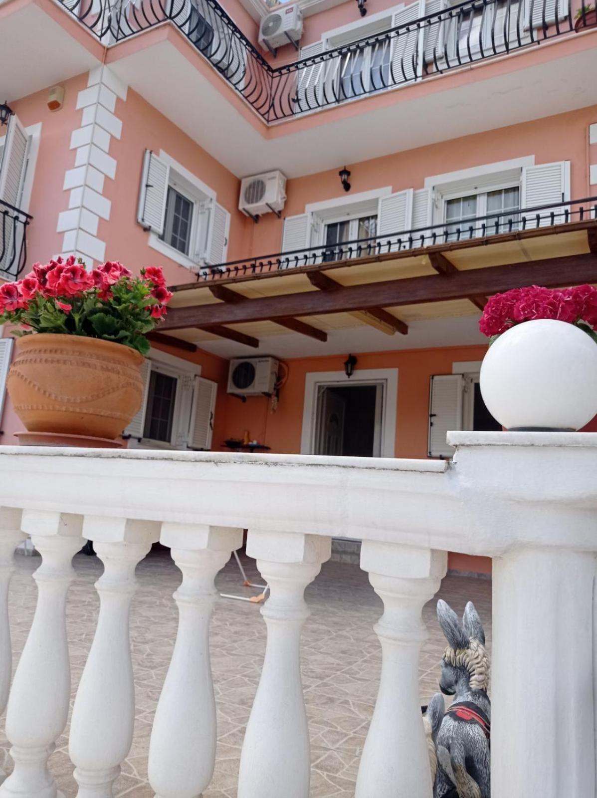 Elenh House Appartement Argostoli  Buitenkant foto
